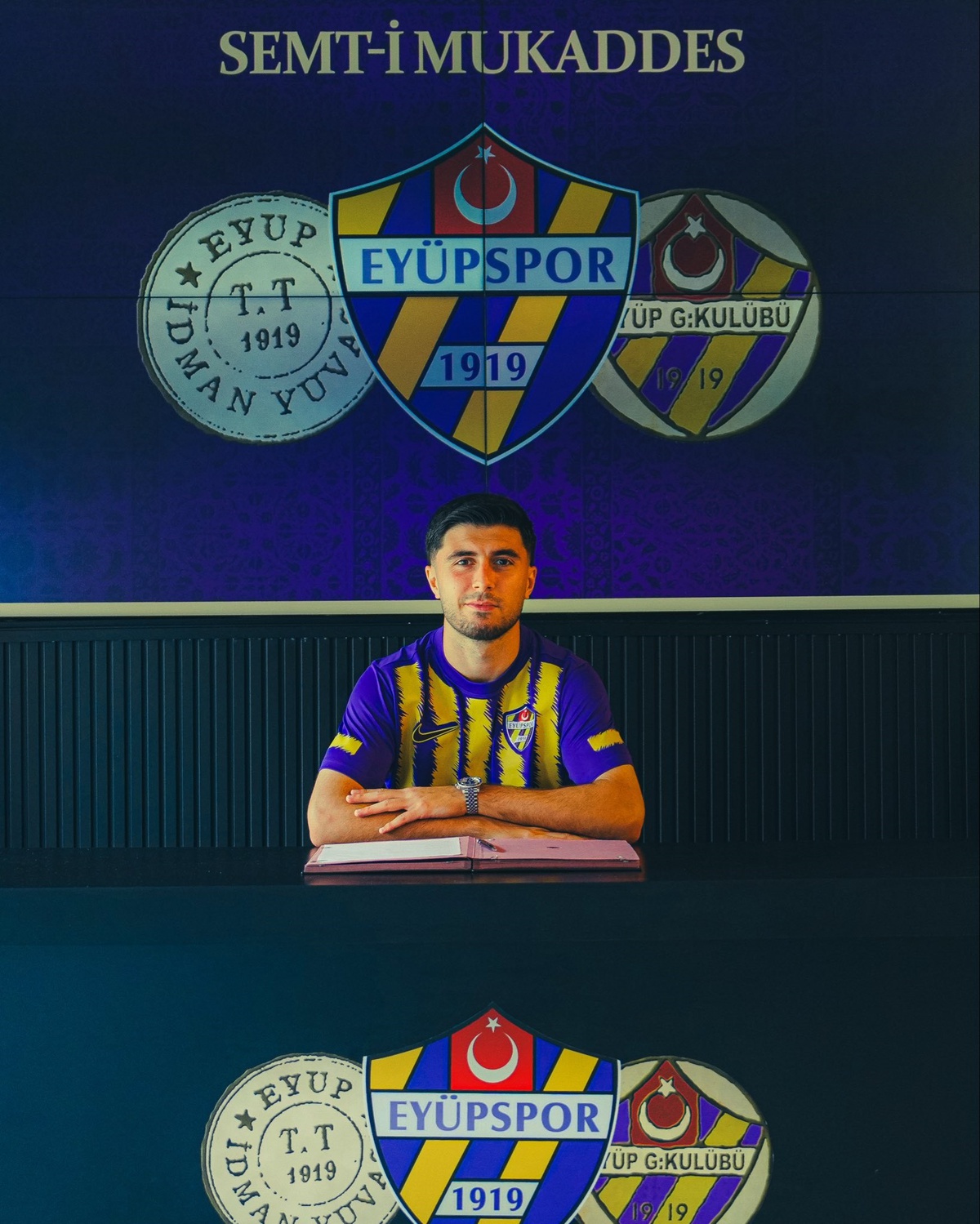 Eyüpspor'dan Yusuf Barasi İmzası