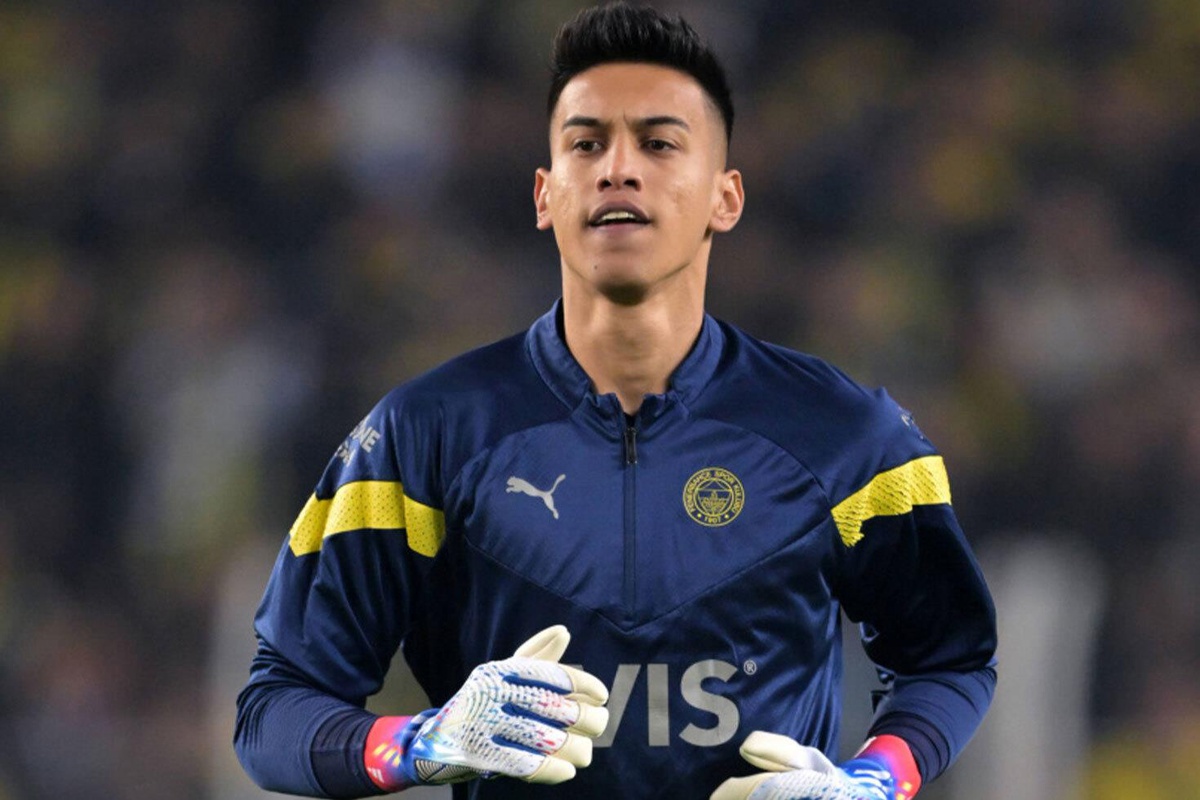 Fenerbahçe\'de ayrılık! İlk maçında da rakip olacak