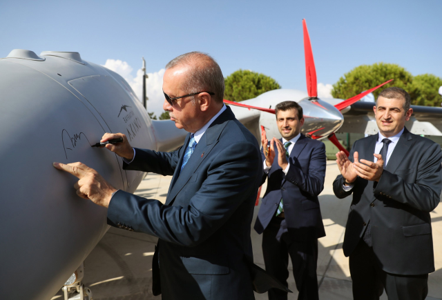 İlk iki sırada abi-kardeş var! İşte Türkiye'nin en çok vergi veren isimleri