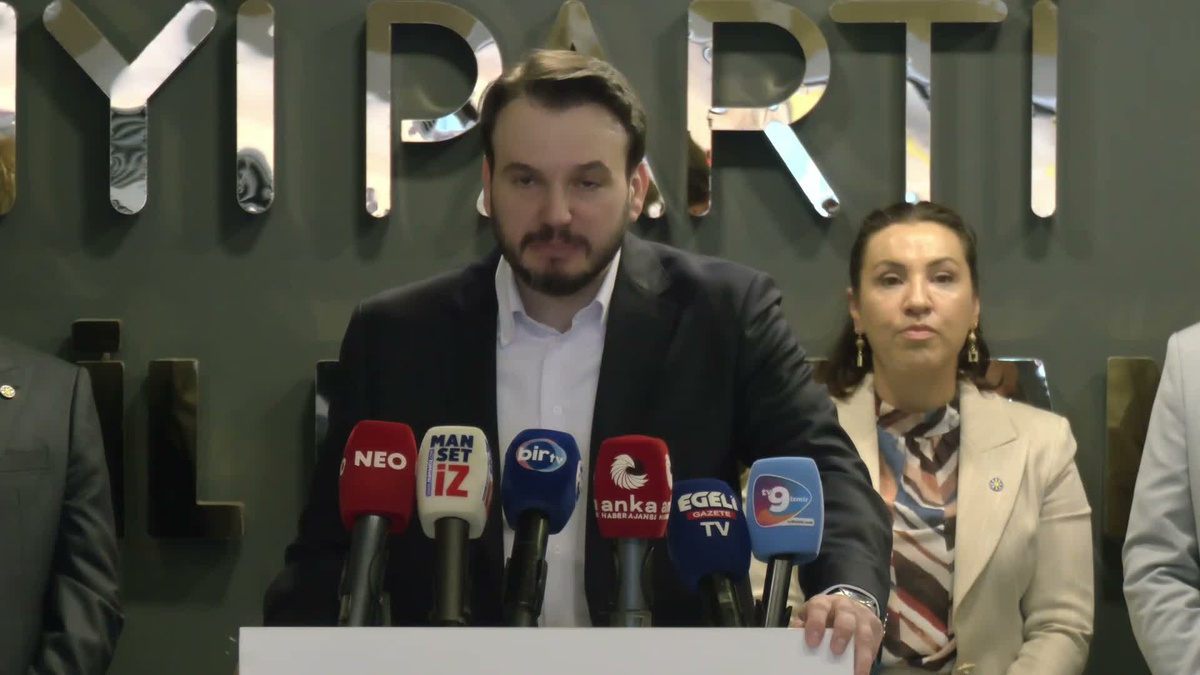 İYİ Parti\'den \'Terörsüz Türkiye\' Eleştirisi