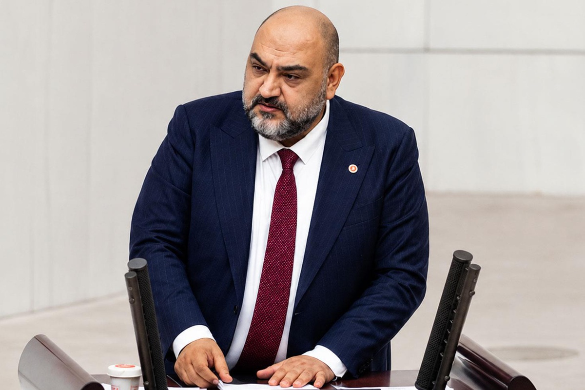 İYİ Parti'den istifa eden Gaziantep Milletvekili Mehmet Mustafa Gürban, AK Parti'ye katılacağını açıkladı - Son Dakika