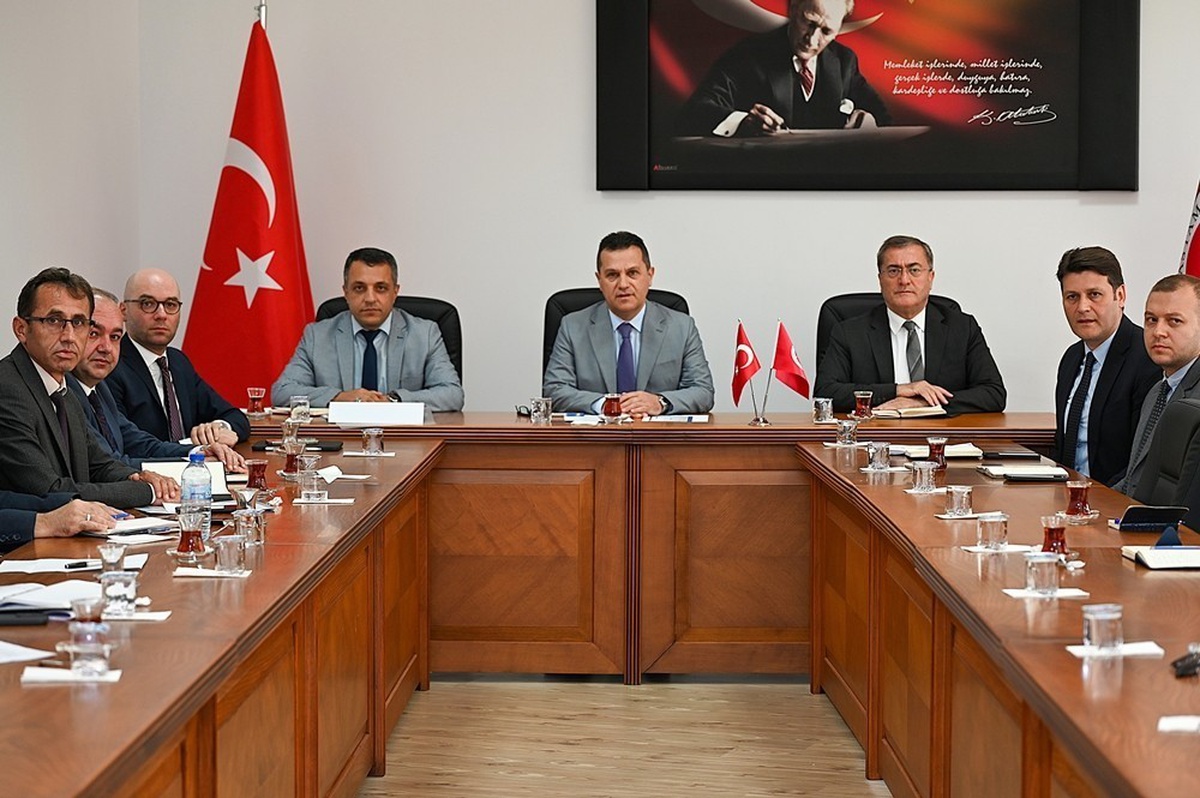 Kastamonu Üniversitesi\'nde Eğitim Hazırlıkları Toplantısı