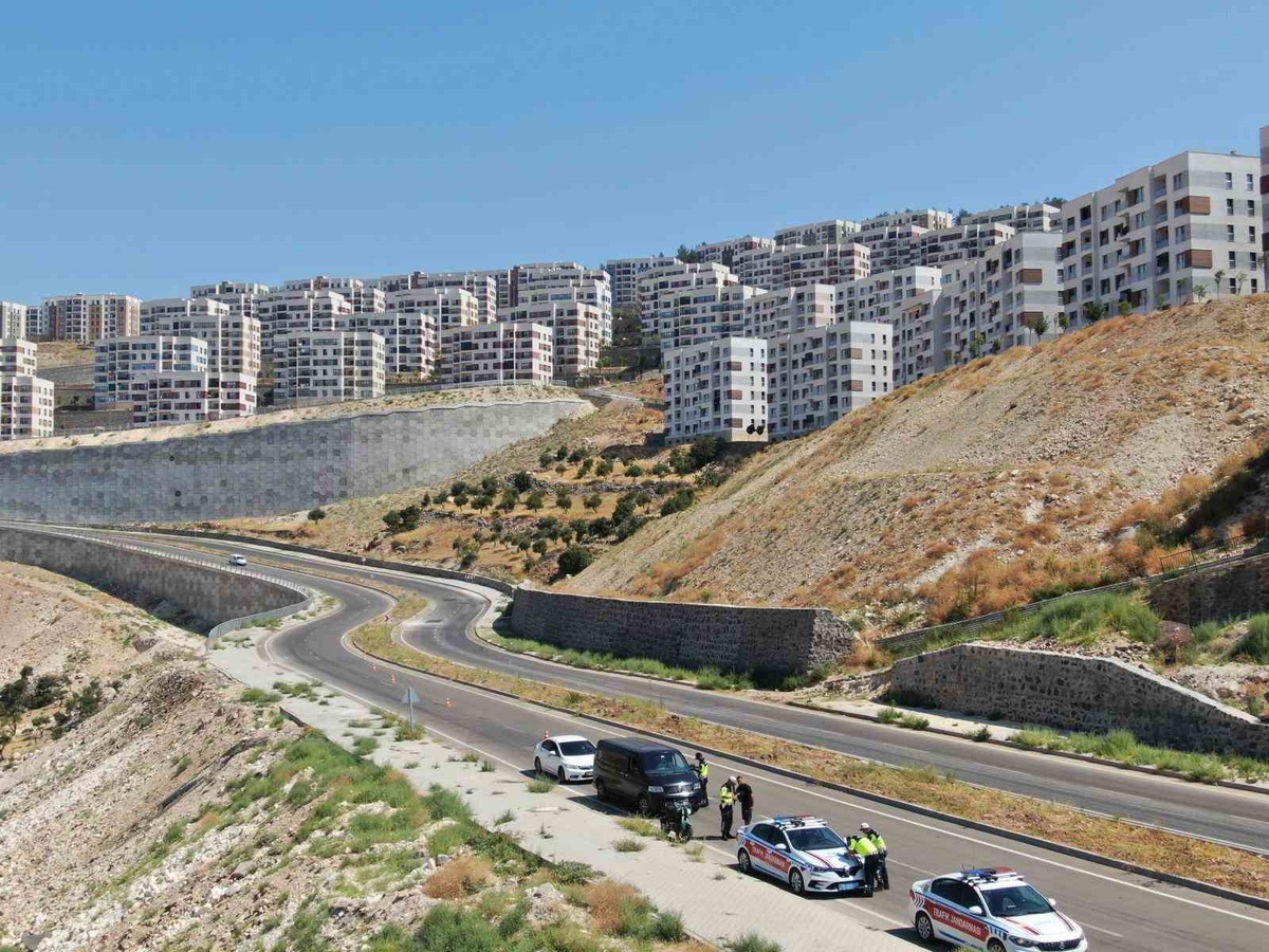 Kilis\'te drone destekli trafik denetimi