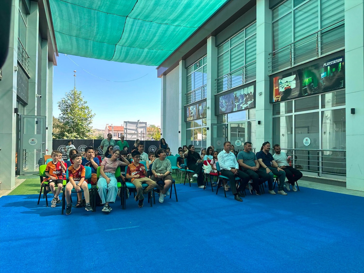 Kırıkkale\'de Gençlerin Yetenek Gösterisi