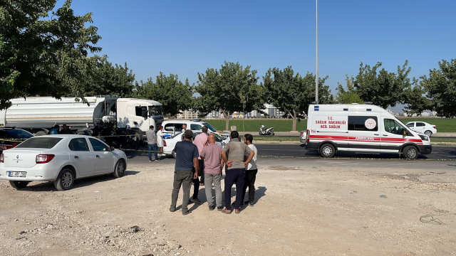 Kırmızı ışıkta kanlı pusu: 1 ölü, 2 yaralı