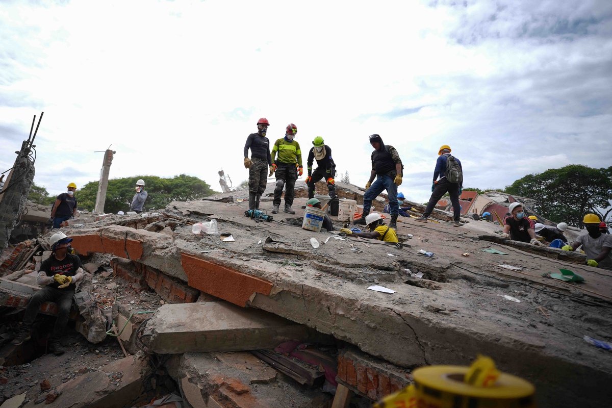 Kolombiya\'da Deprem: 265 Ölü, 3.494 Yaralı