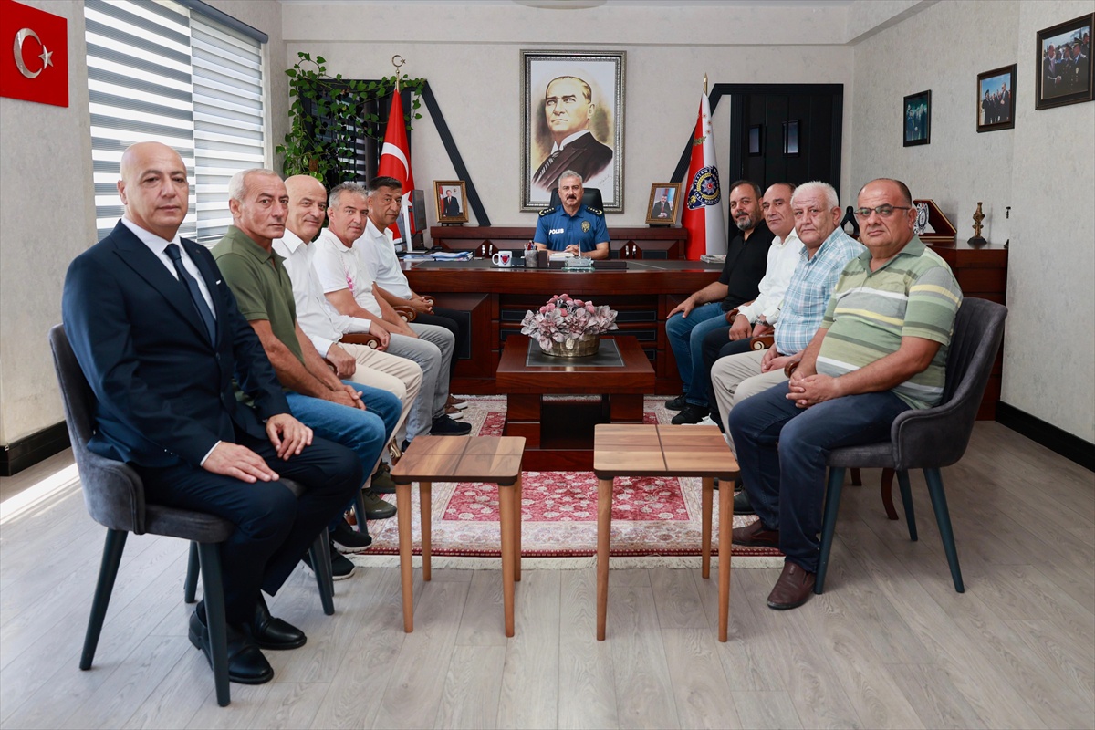 Emekli Polis Memurları Aktaş\'ı Ziyaret Etti