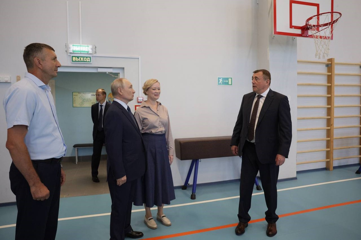 Putin, İturup Adası\'nı Ziyaret Etti