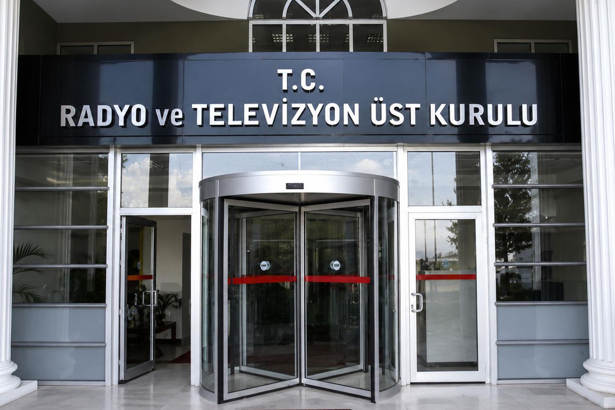 RTÜK\'ten 4 dijital platforma üst sınırdan ceza