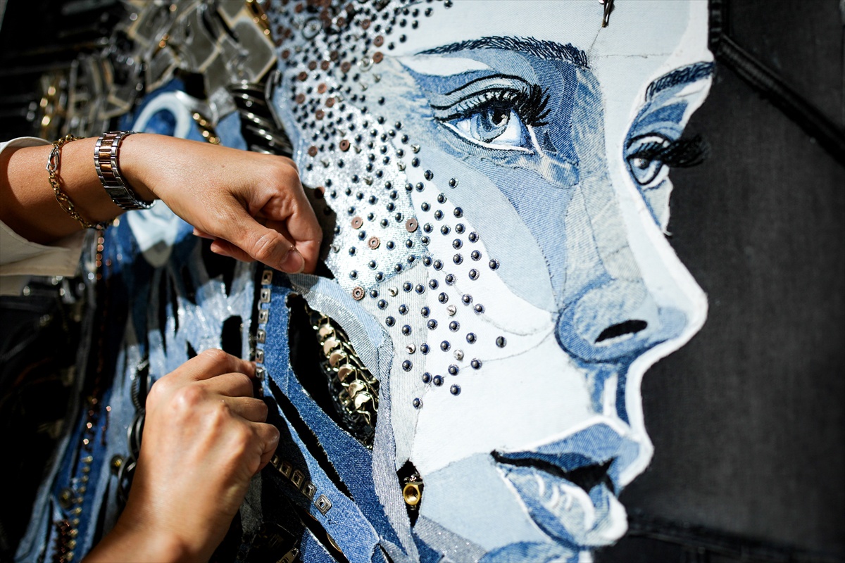 Atık Kutulardan Sanat Eseri