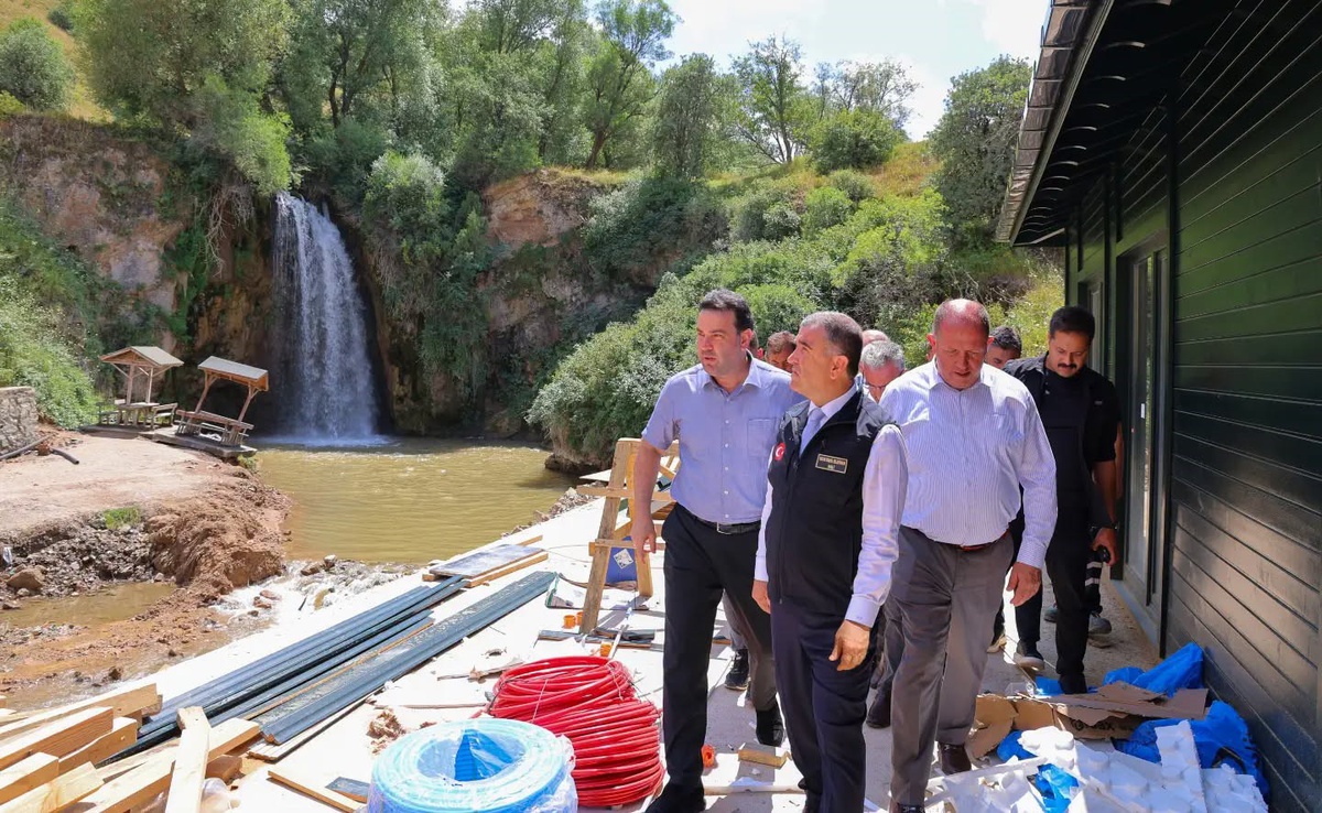 Sırakayalar Şelalesi\'nde Çalışmalar Devam Ediyor