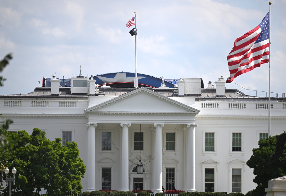 Trump\'tan İHA İthalatına Gümrük Vergisi