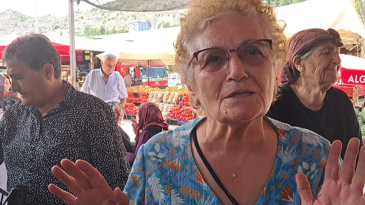 Ardanuç\'ta Pazar Tepkisi: Hayat Pahalılığı Sıkıntısı