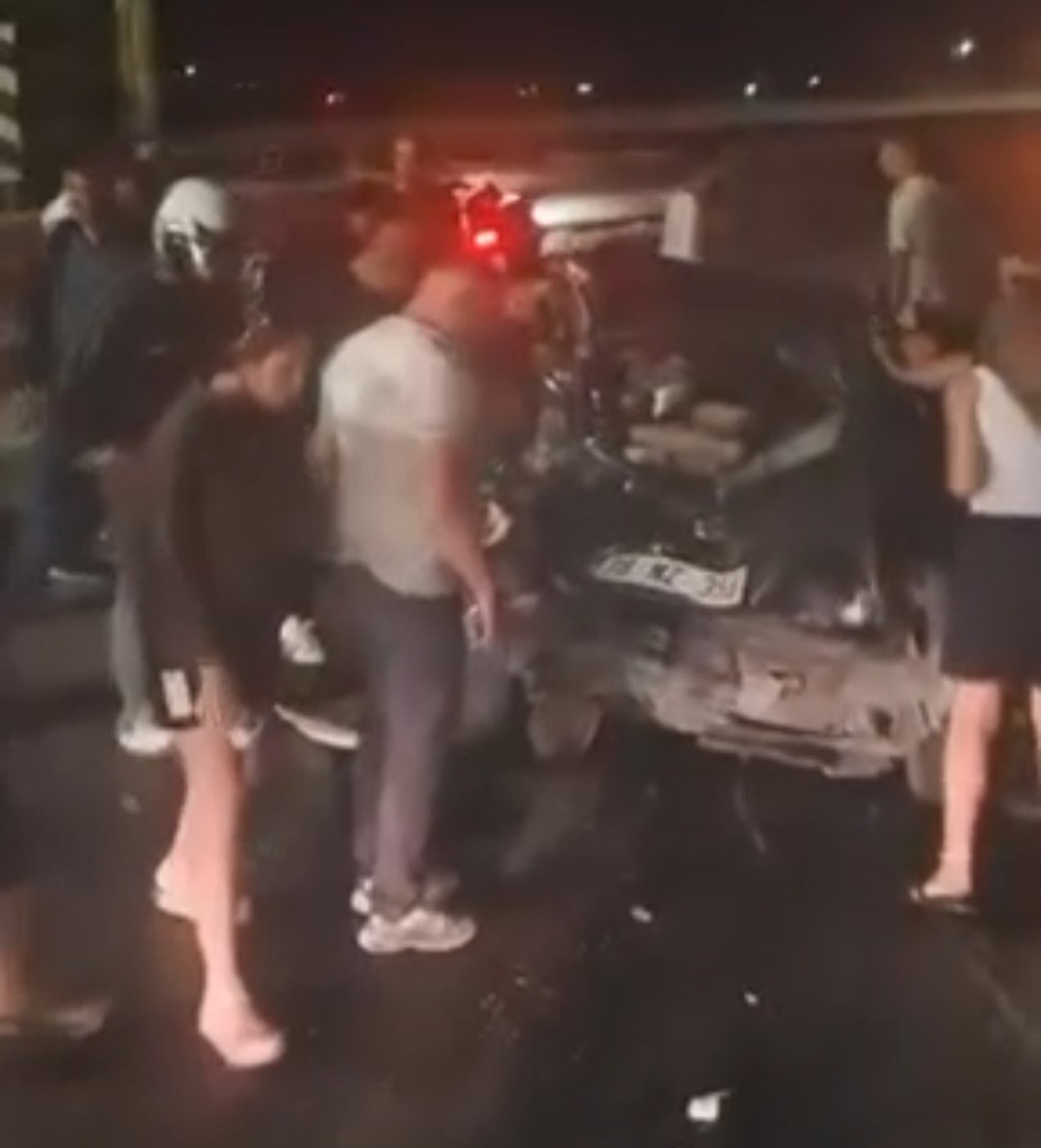 Afyonkarahisar\'da Trafik Kazası: 3 Yaralı