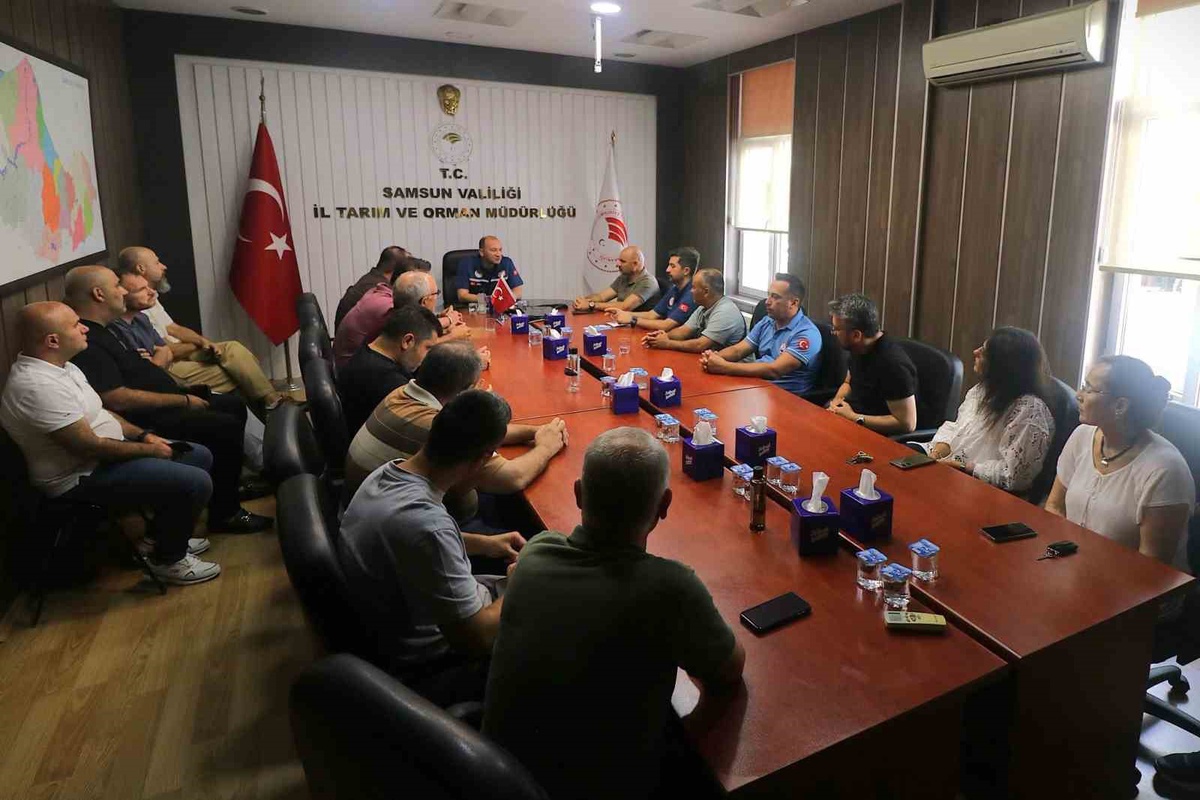 Samsun\'da Balıkçılara Bilgilendirme Toplantısı