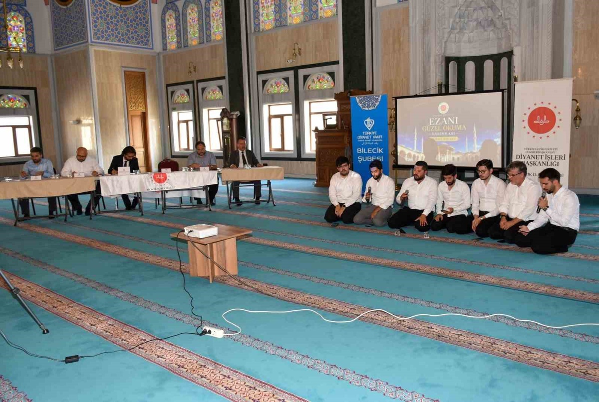 Bilecik\'te Ezanı Güzel Okuma Yarışması