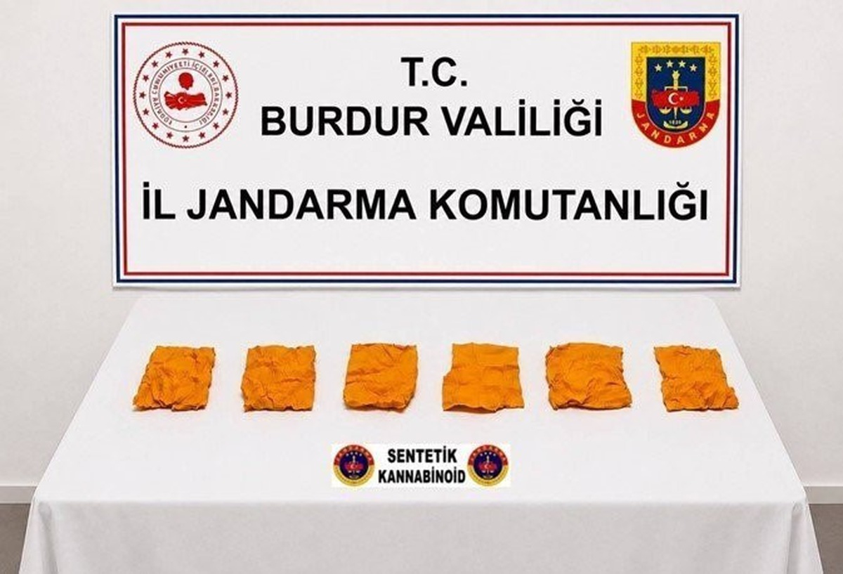 Burdur\'da Uyuşturucu Operasyonu: 4 Tutuklama
