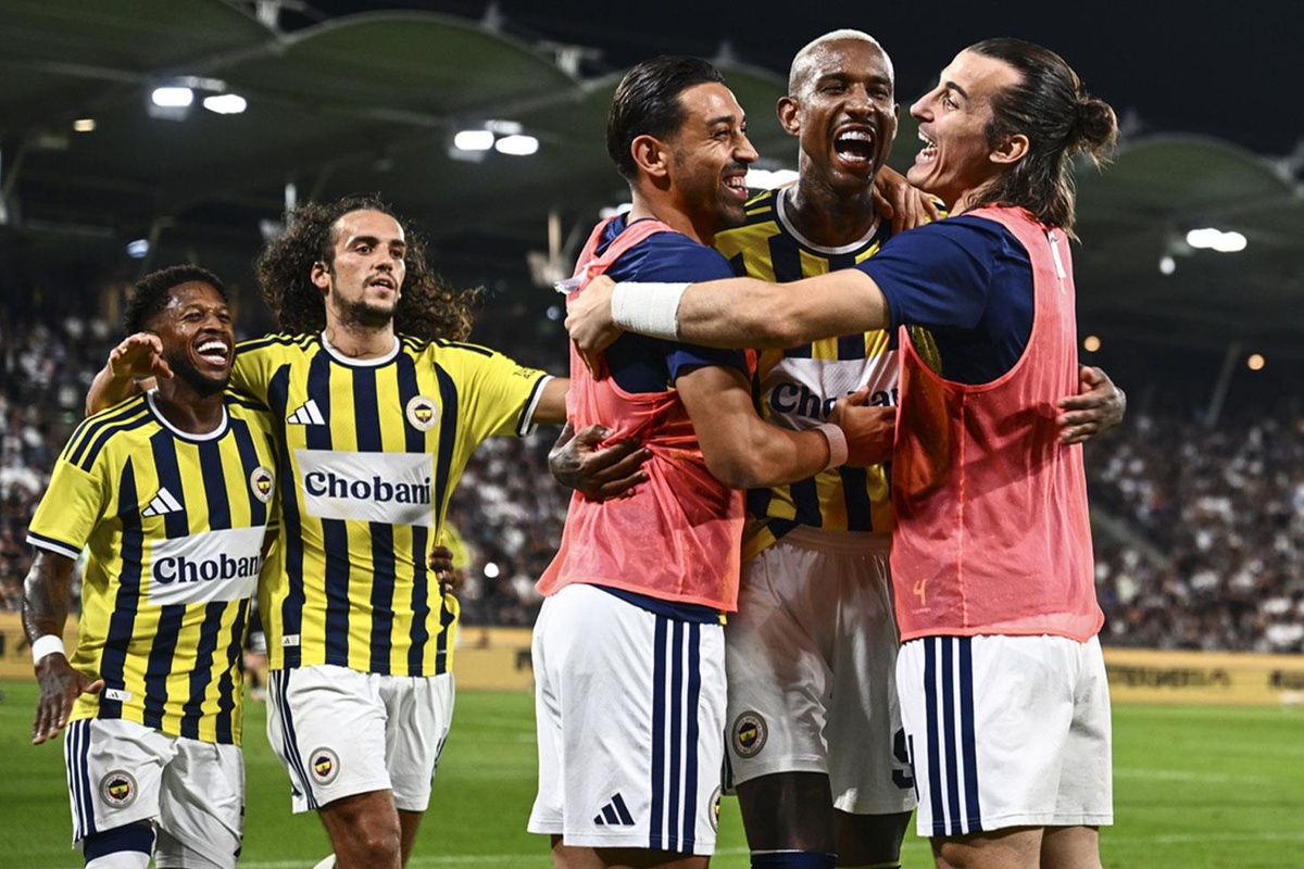Fred'in Fenerbah&ccedil;e macerası resmen sona erdi! Yeni takımı da belli oldu