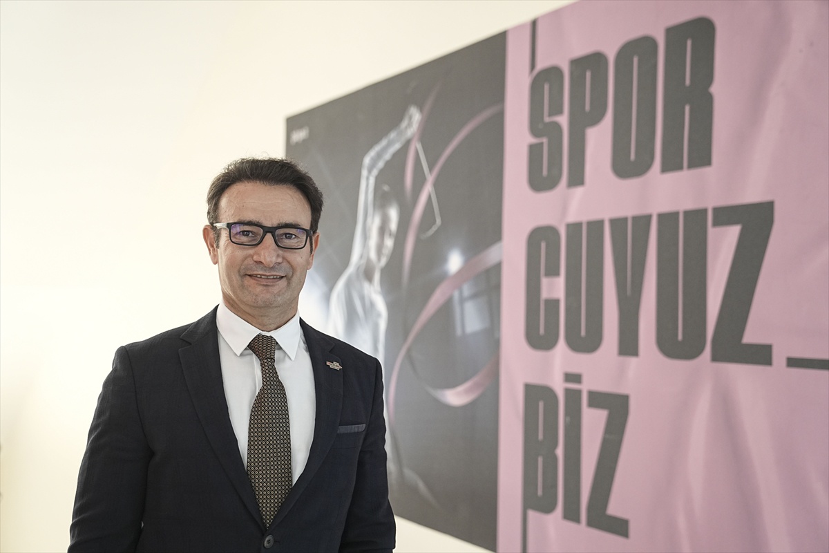 İstanbul Boğaziçi Triatlonu\'na büyük ilgi