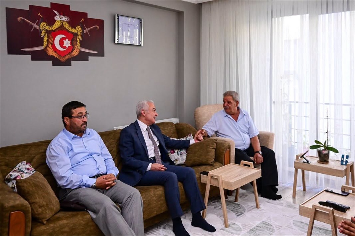Kırklareli Valisi Kıbrıs Gazisini Ziyaret Etti
