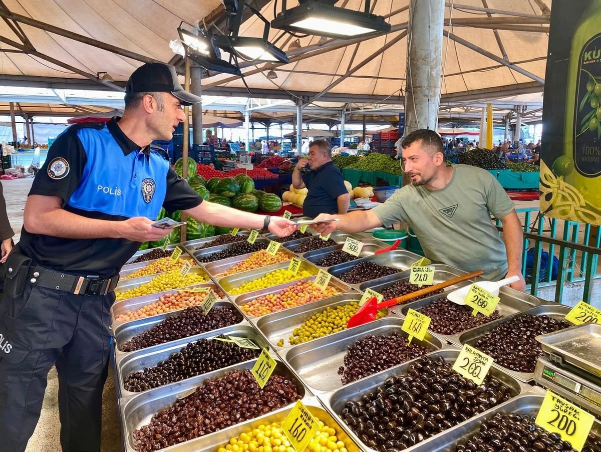 Kütahya\'da Dolandırıcılığa Karşı Bilgilendirme