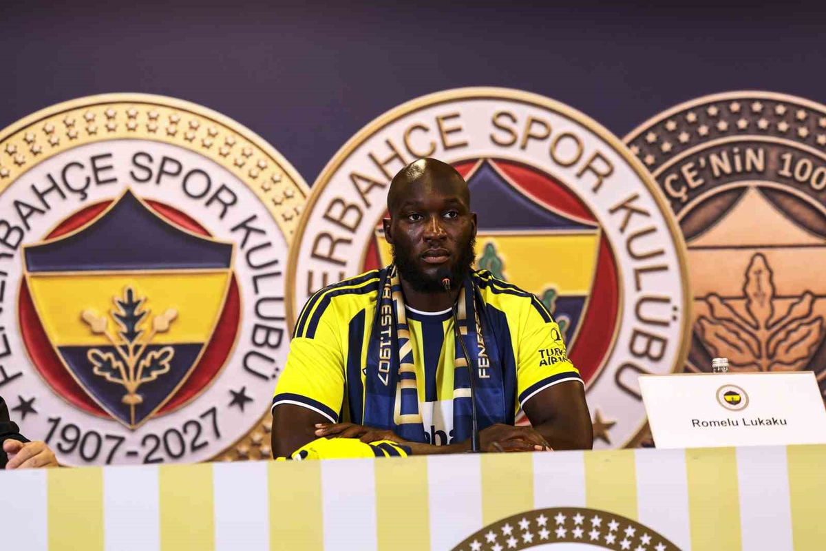 Lukaku: \'Sakat değilim, oynamak istiyorum\'