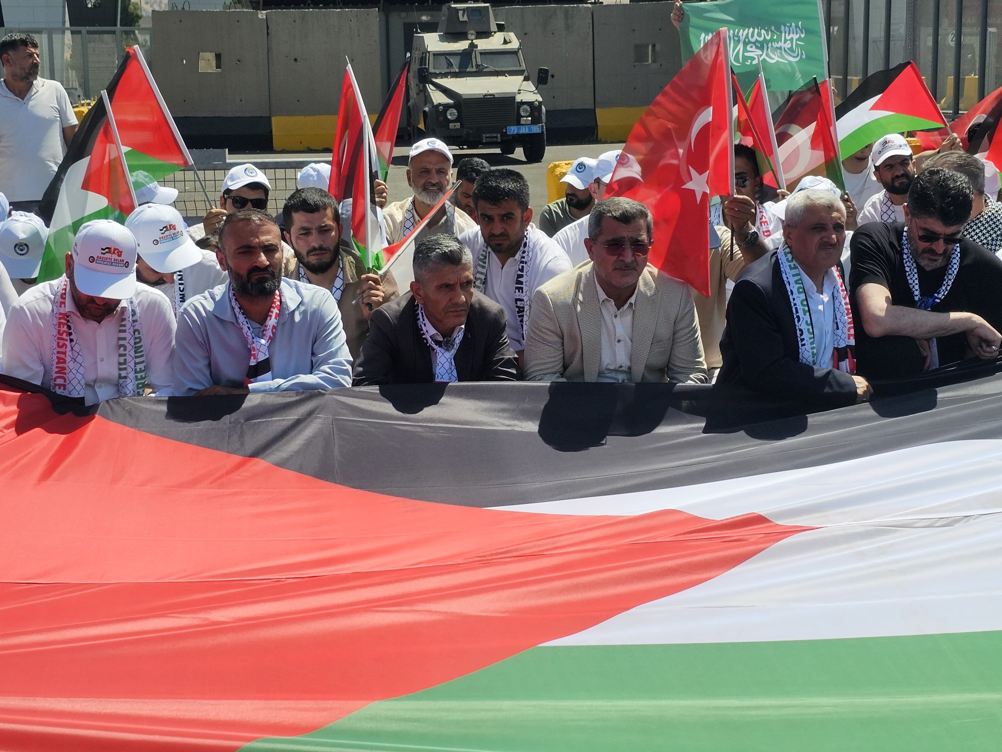 Gazze Konvoyu İçin Sınır Açıklığı Talebi