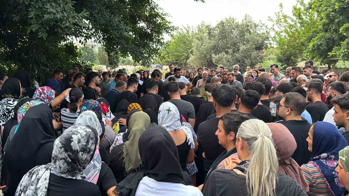 Hatay\'da Feci Kazada Bir Genç Hayatını Kaybetti