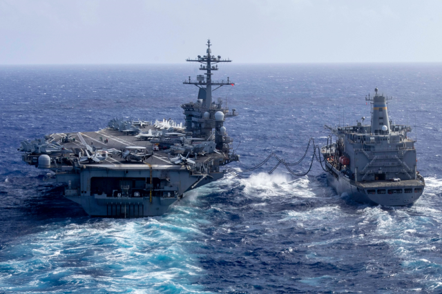 USS Abraham Lincoln'ün yerine USS George Washington Orta Doğu'ya geliyor