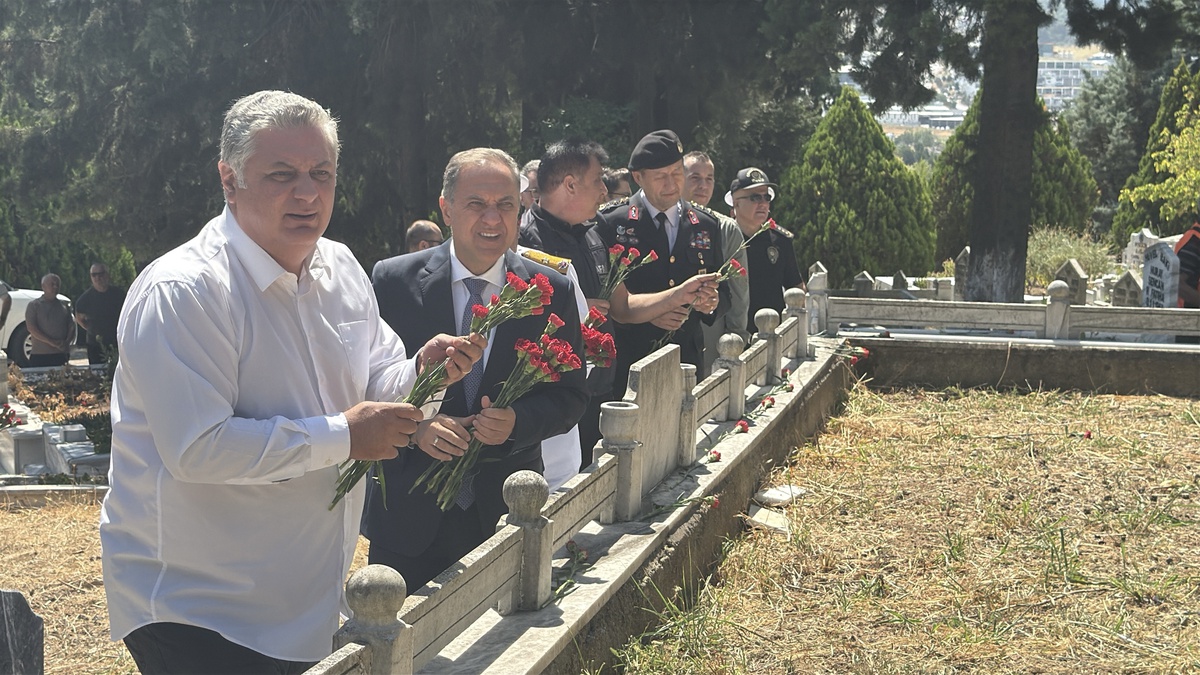 Marmara Depremi\'nin 27. Yılında Yalova\'da Dualarla Anma