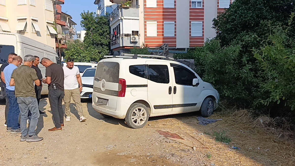 Şüpheli Araç Alarmı: 3 Kişi Yakalandı