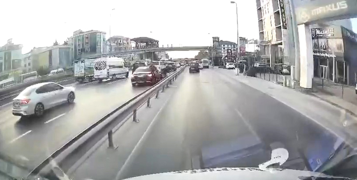 Avcılar\'da Motosiklet Kazası