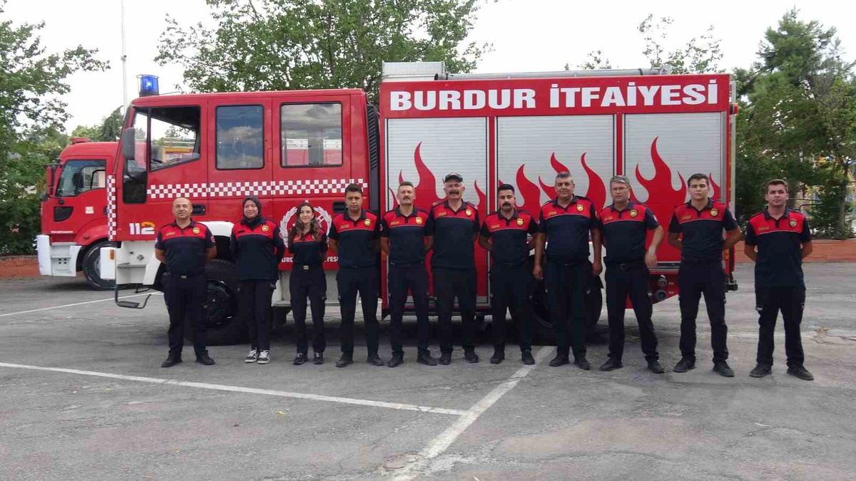 Yavru Kedi Not ile Kurtarıldı