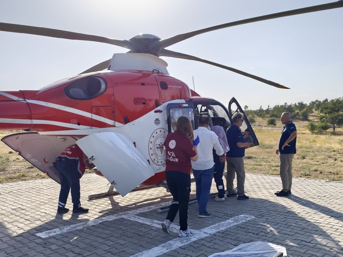 Helikopterle Hasta Sevk Edildi