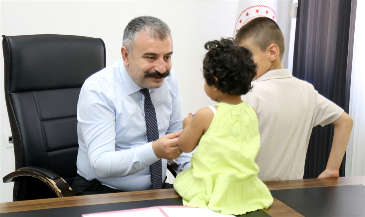 Eskişehir\'de Koruyucu Aile Sevinci
