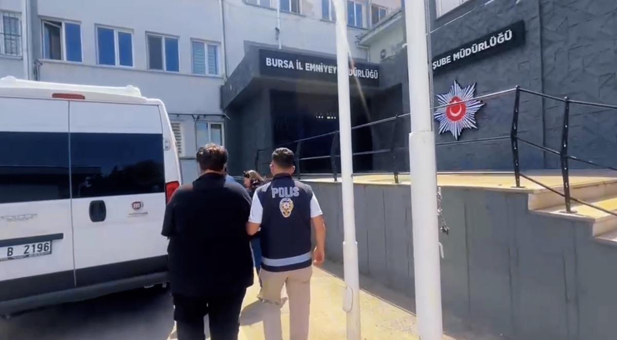 Modem Dolandırıcılığı: 90 Gözaltı