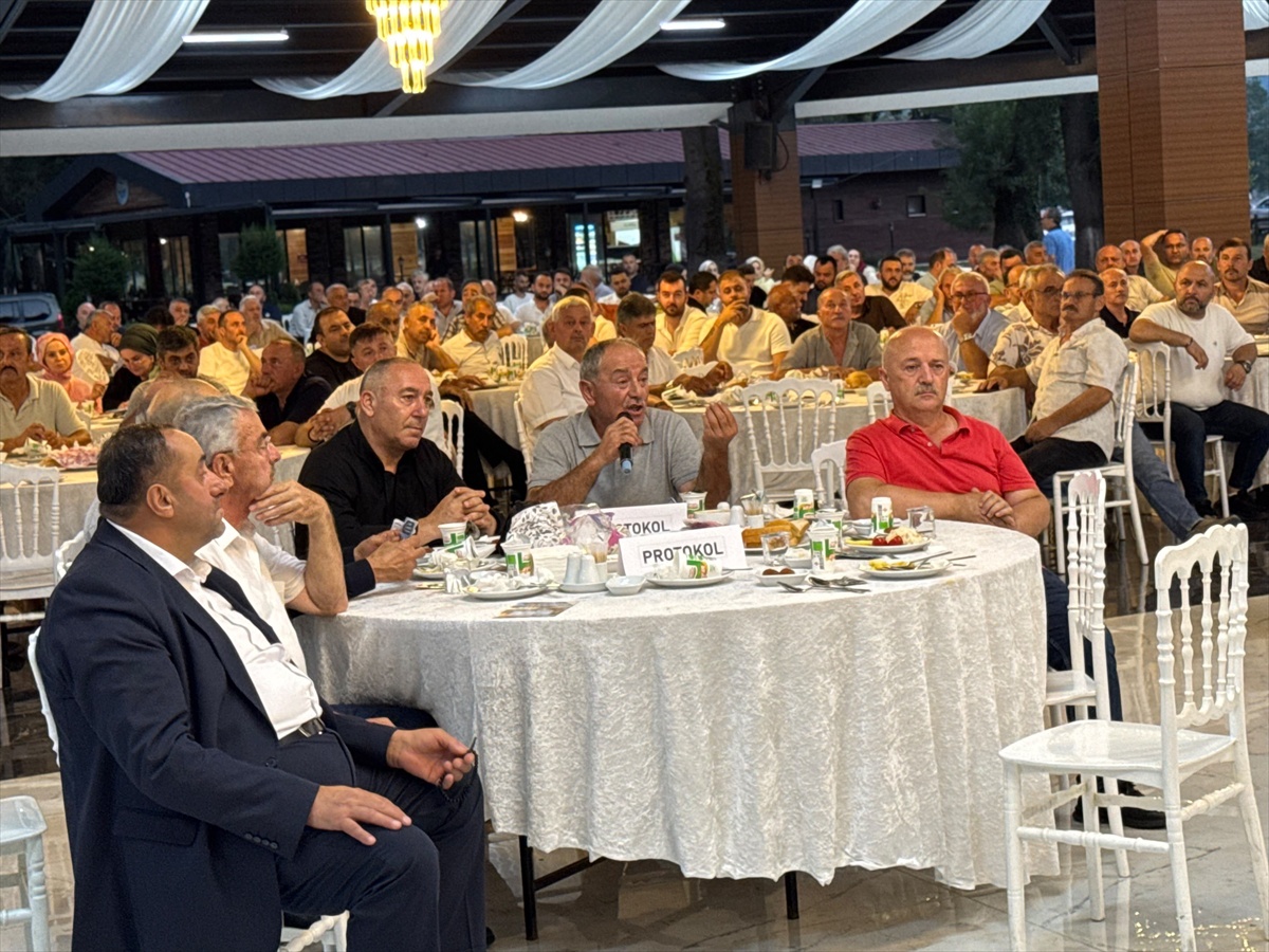 Gölyaka\'da Esnaf Toplantısı Yapıldı