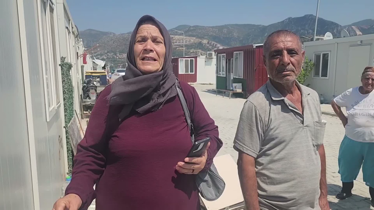 Depremzedelere Zorla Konteyner Boşaltma Tehdidi