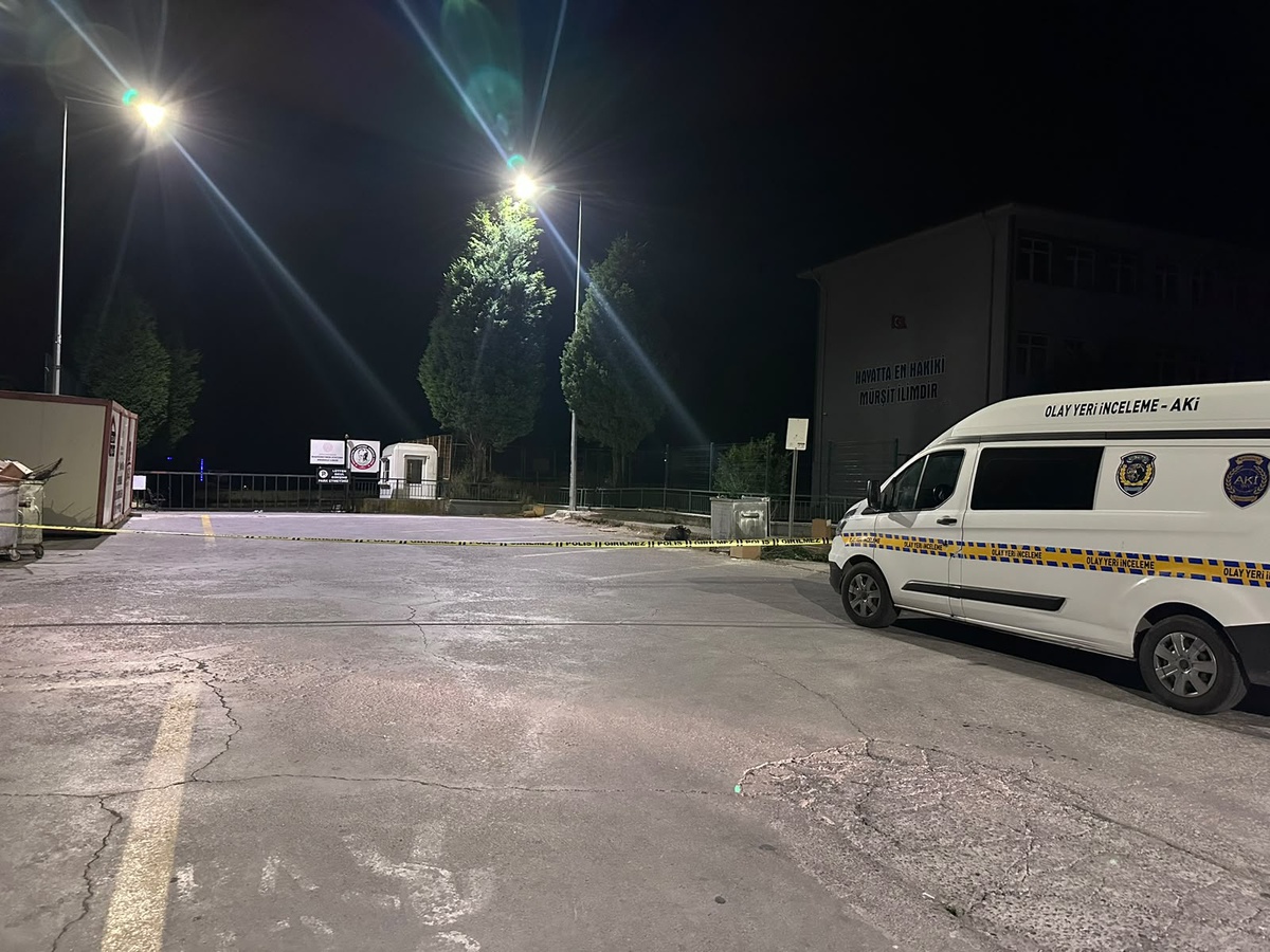 Kız Meselesi Kanlı Bitti: Genç Hayatını Kaybetti
