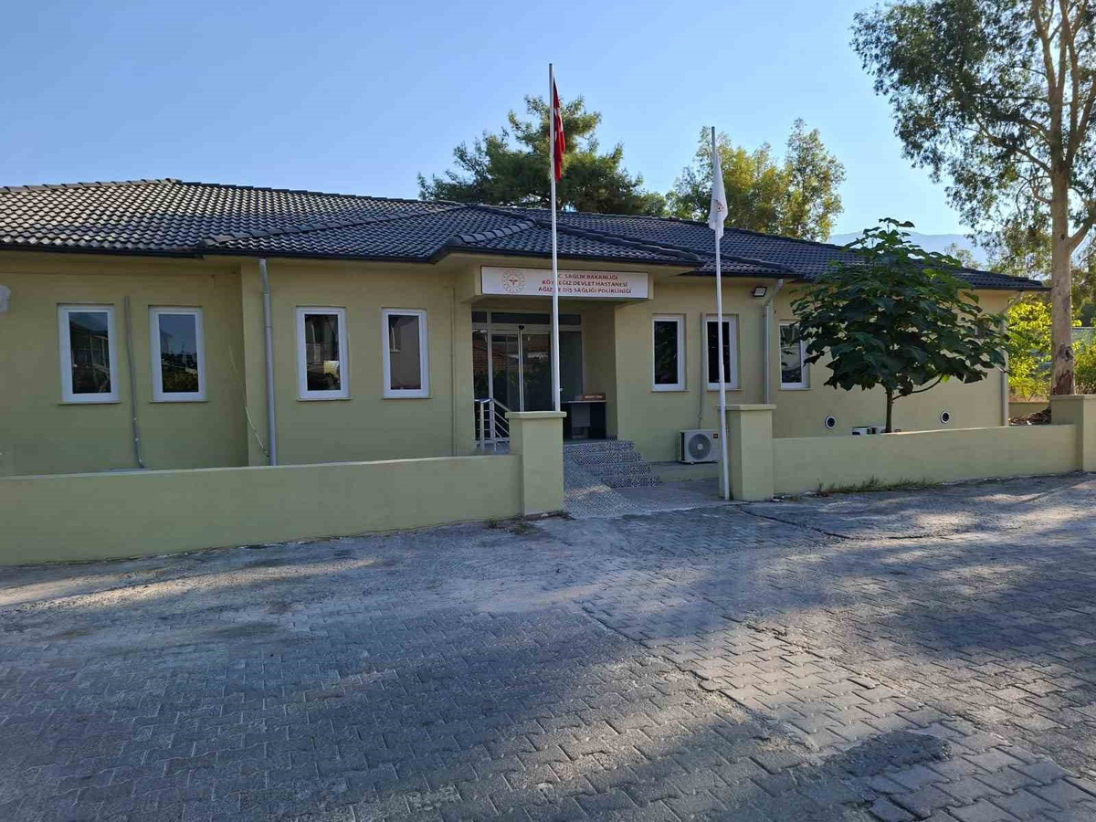 Köyceğiz\'de Yeni Diş Polikliniği Açıldı