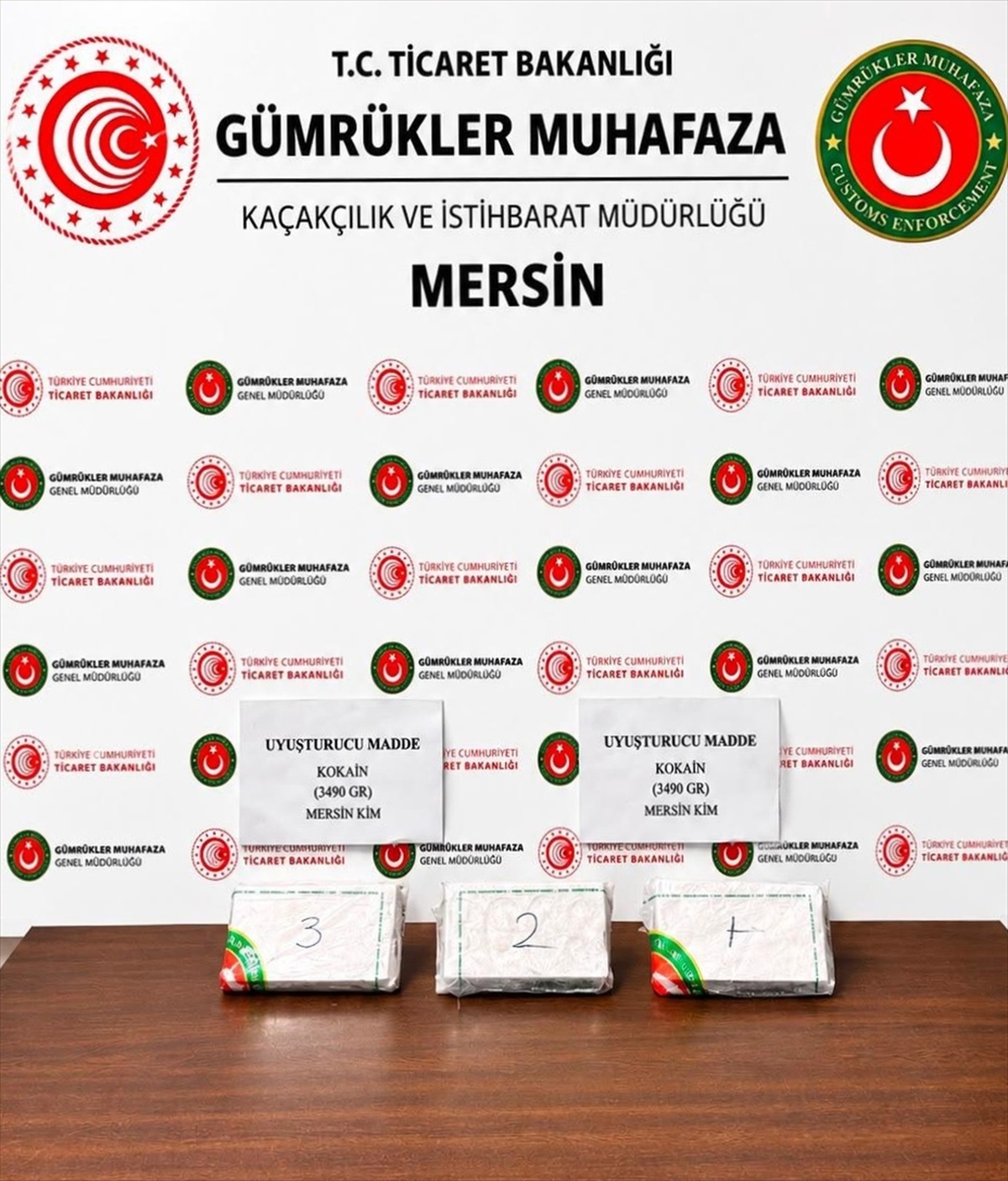 Mersin\'de Uyuşturucu Operasyonu: 126 Kilo Uyuşturucu Ele Geçirildi
