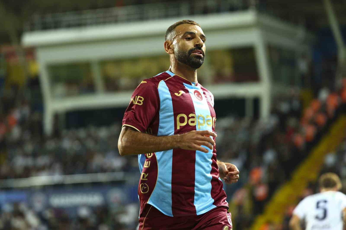 Salah, Trabzonspor\'la Süper Lig\'de Debüt Etti