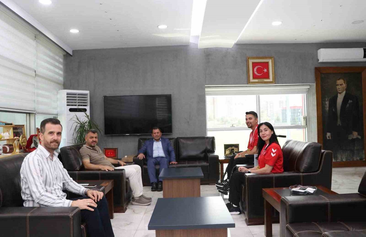 Öner Bozbıyık\'tan Şampiyonluk Ziyareti