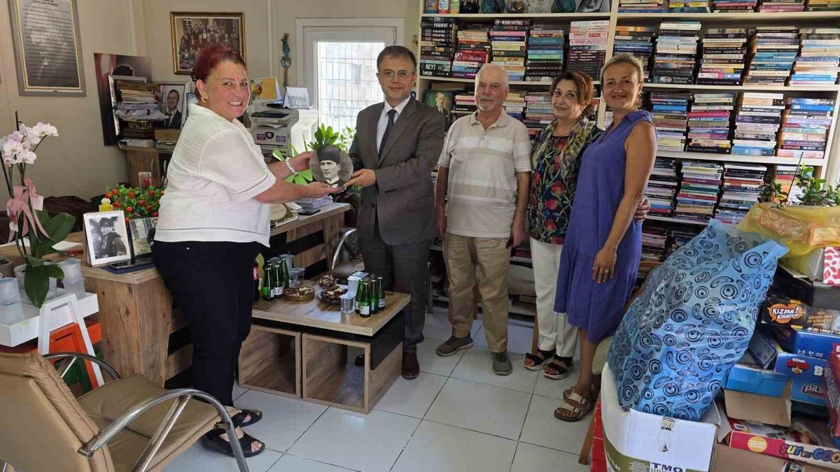 Kaymakam Öztürk Paşakent Mahallesi\'ni Ziyaret Etti