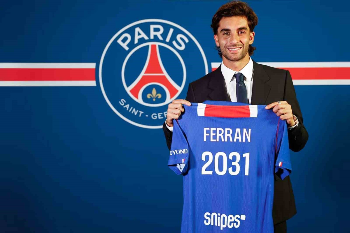 PSG, Ferran Torres\'i 2031\'e Kadar Transfer Etti