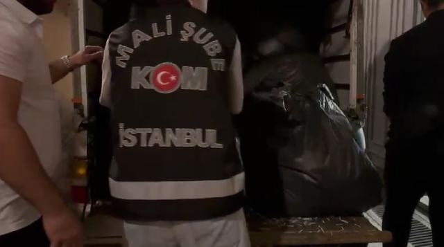 Süleymancıların kara deposu! Torbalarca evrakı imha etmişler