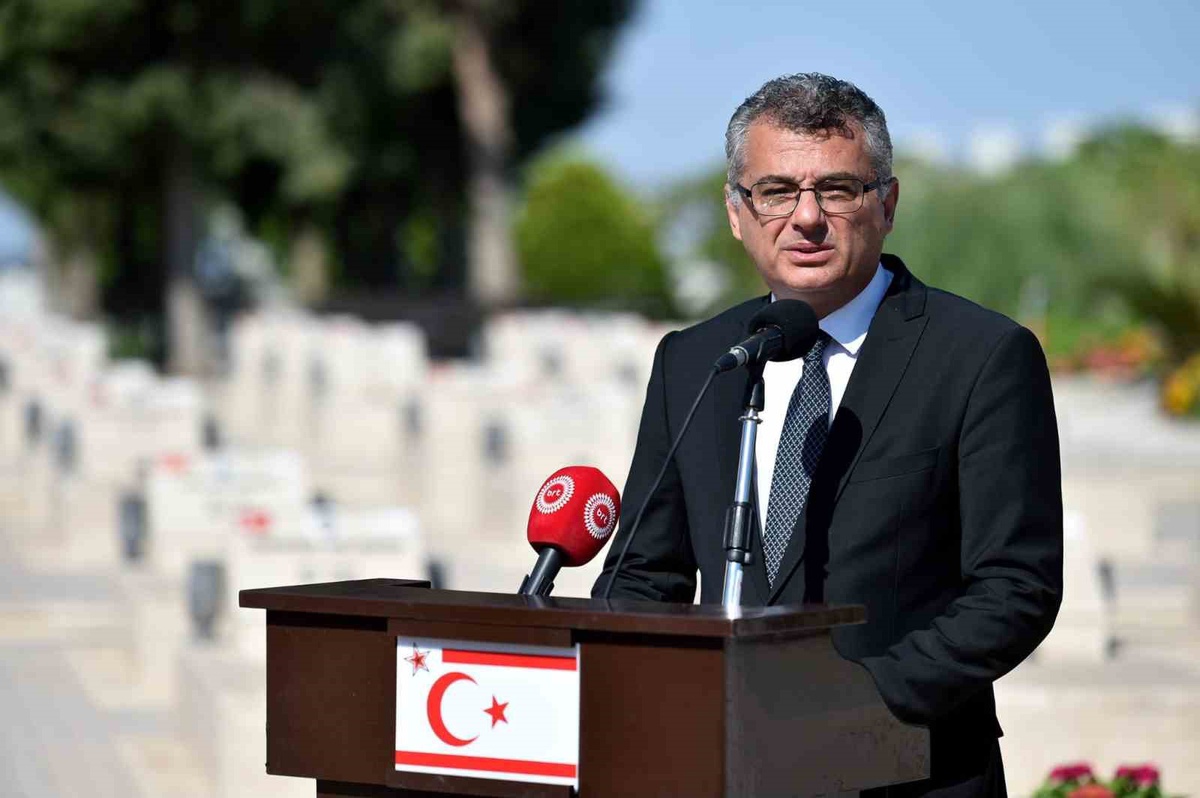 Erhürman: Kıbrıs Türk halkının acıları yok sayılamaz