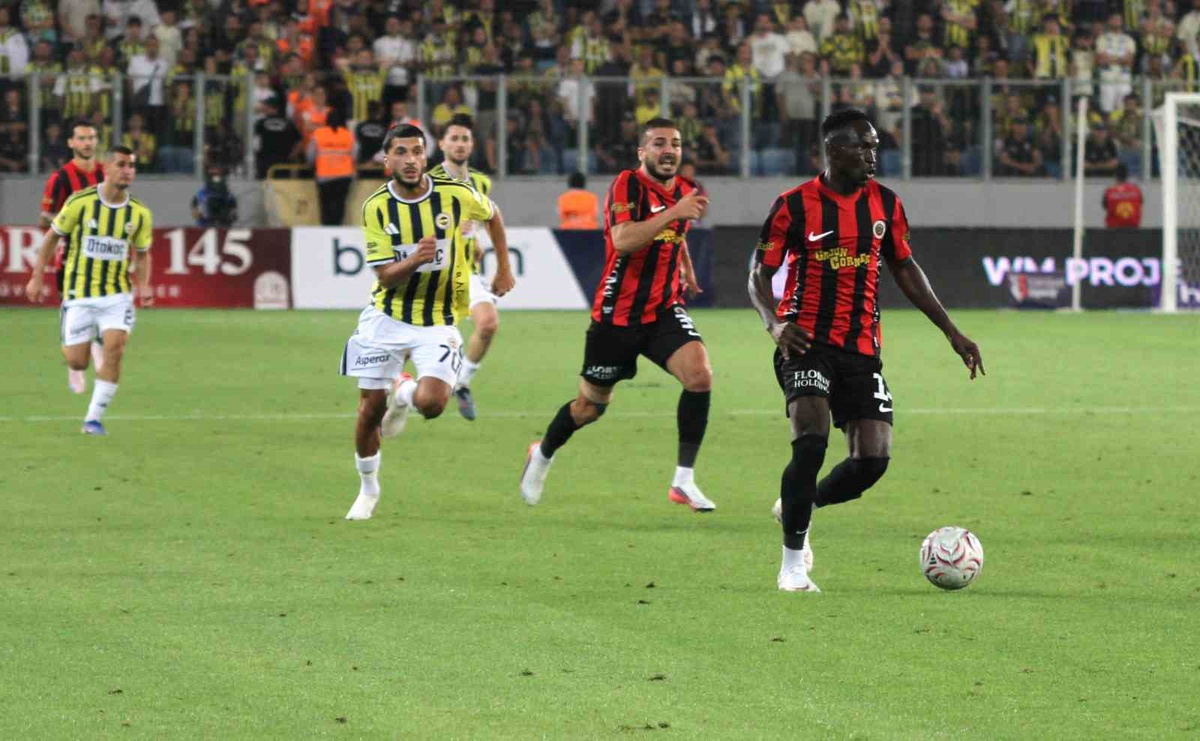 Gençlerbirliği Fenerbahçe\'yi Yendi