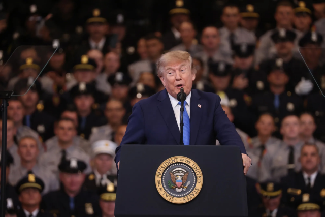 Trump: Çok yakında Hürmüz Boğazı'nı Amerikan toprağı ilan edeceğim