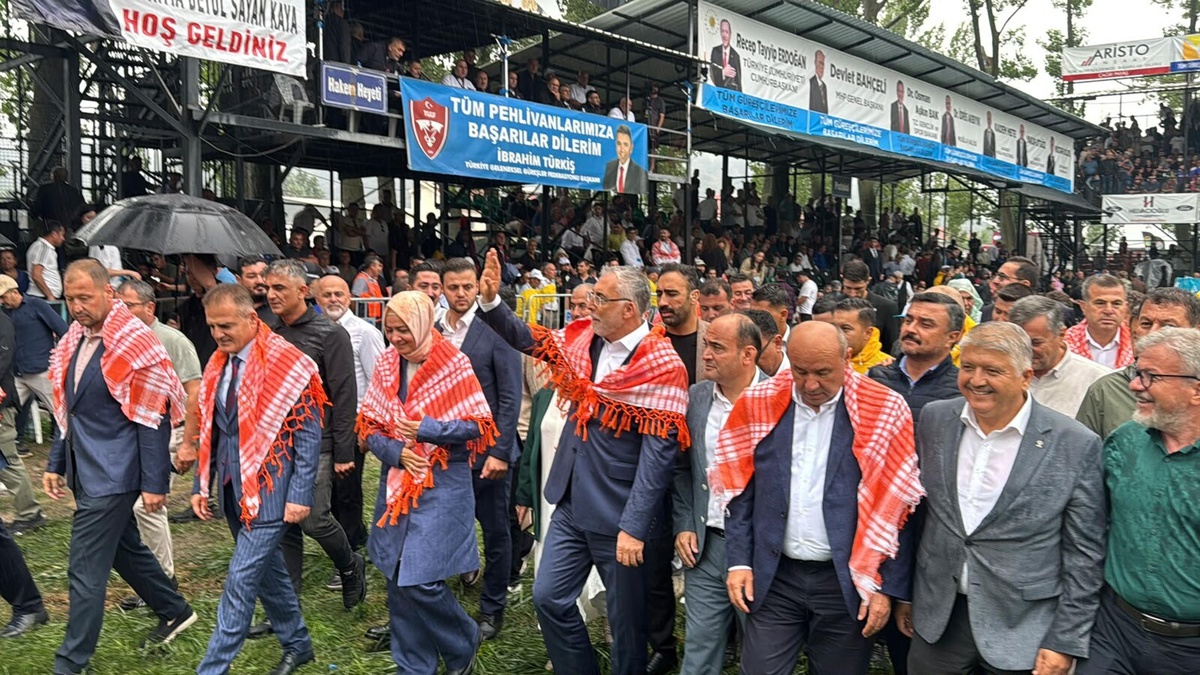 Bakan Işıkhan: Ata Sporlarını Destekliyoruz